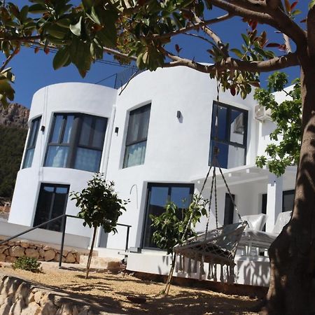 Modern Luxury Villa Paradise 칼페 외부 사진