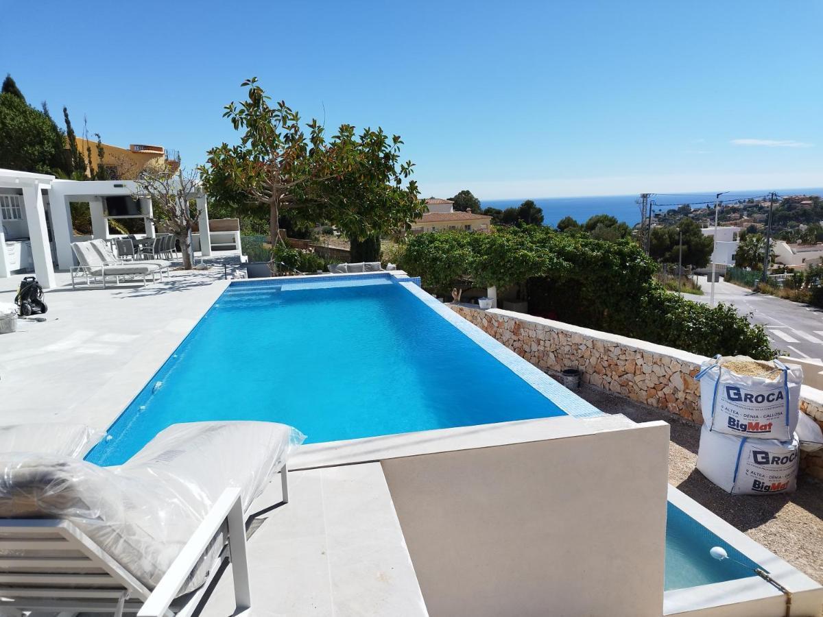 Modern Luxury Villa Paradise 칼페 객실 사진